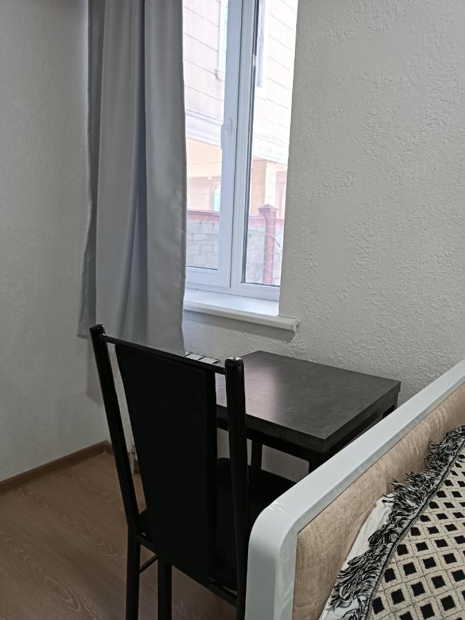 Nomad Inn Bishkek Ngoại thất bức ảnh
